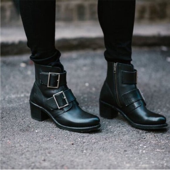 $399 Frye Sabrina Double Buckle Academia Grey Suede Leather Block Heel AnkleBoot - Picture 6 of 16